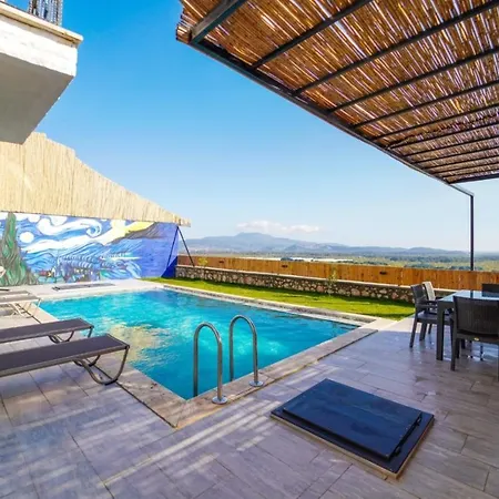 Villa Legendary 2 *