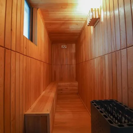 ヴィラ Legendary 2 *