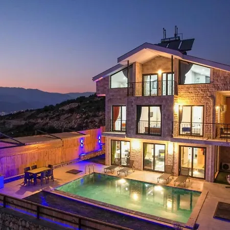 Legendary 2 ヴィラ Kumluova